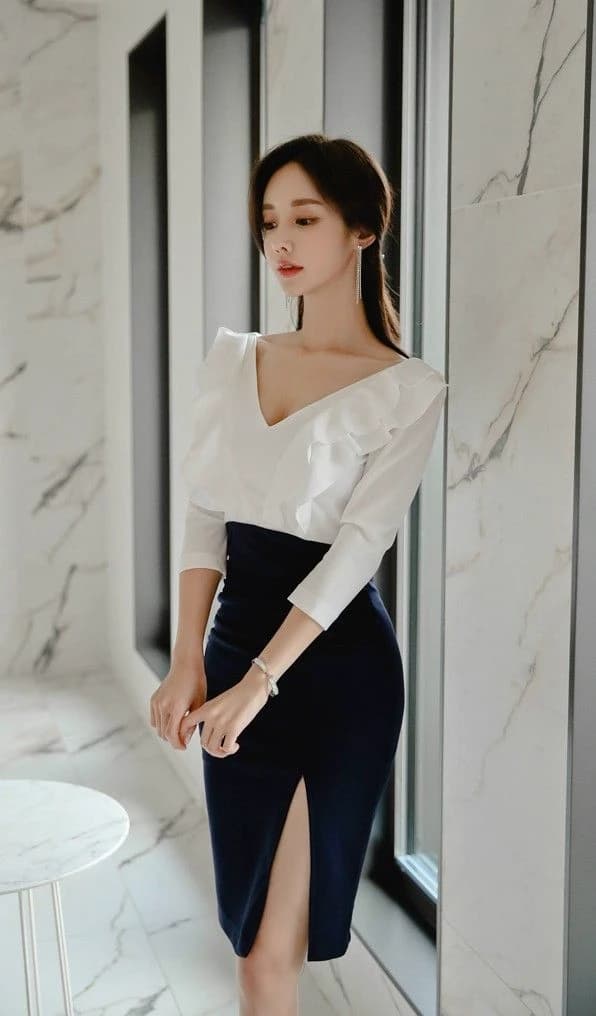 White Min-Ji thumbnail