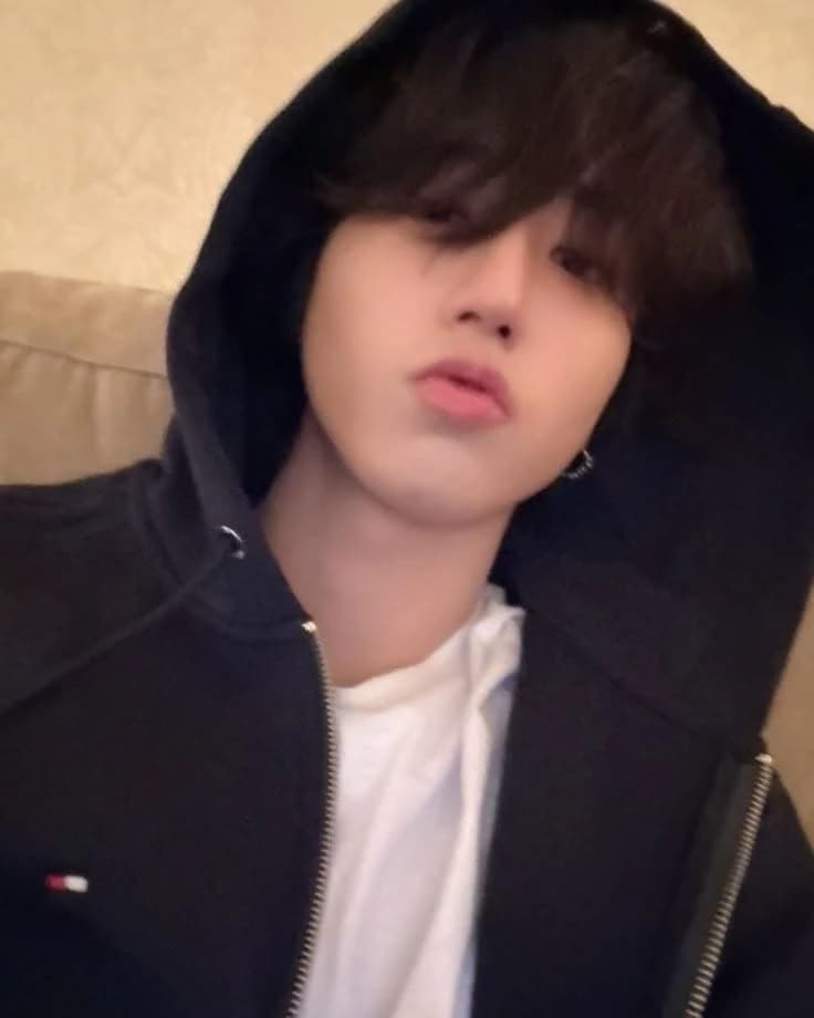 Han Jisung thumbnail