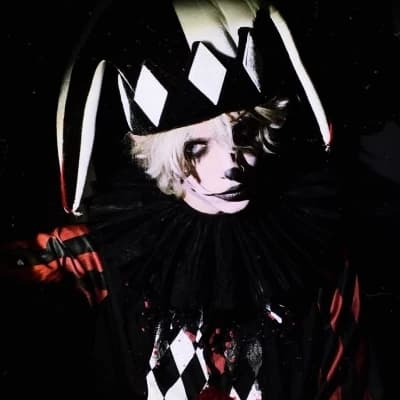 Leon the clown thumbnail