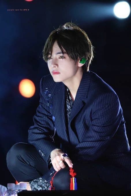 Kim taehyung  thumbnail