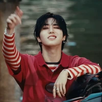 Han Jisung thumbnail