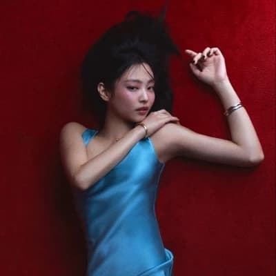 Jennie thumbnail