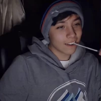 Alex Quackity thumbnail