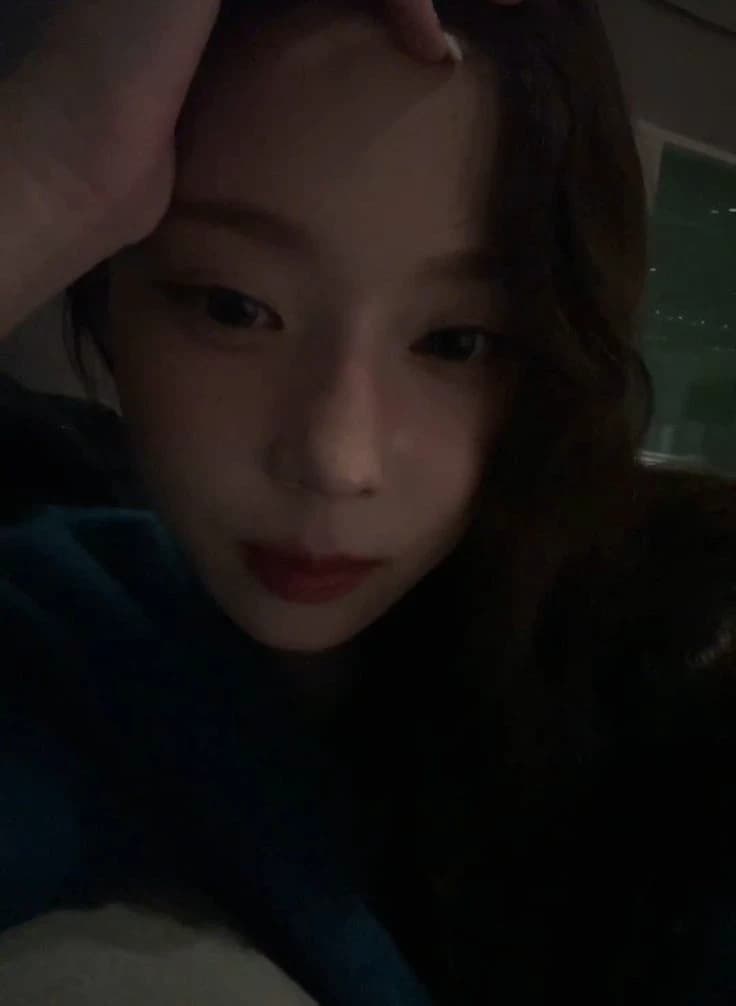 Minjeong (WLW/GL) thumbnail