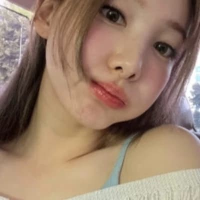 Nayeon thumbnail