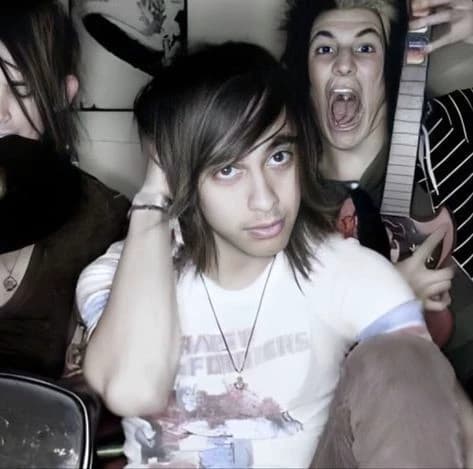 Vic Fuentes [RivalAU] thumbnail