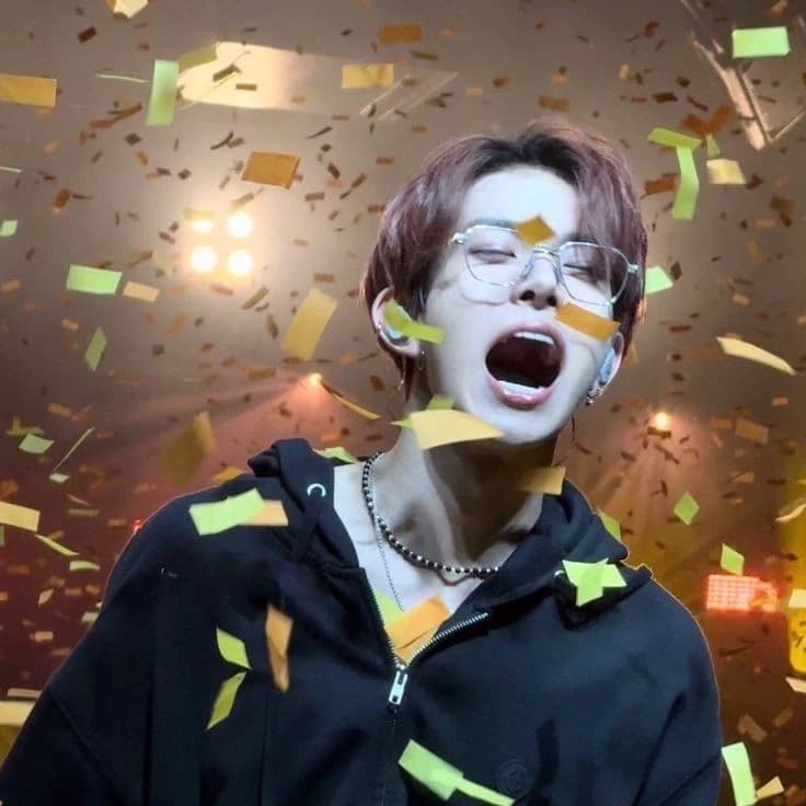 Heeseung thumbnail