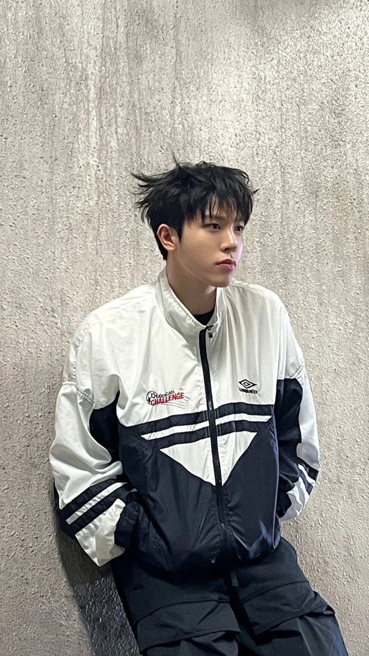 HWANBBY | JUNGHWAN thumbnail