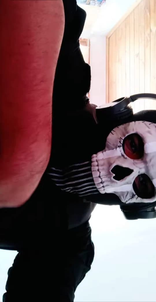 Ghost thumbnail