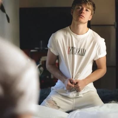 Sam Golbach   thumbnail