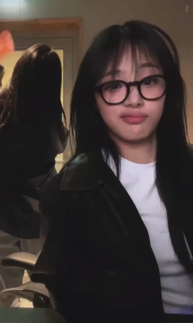 Minji thumbnail