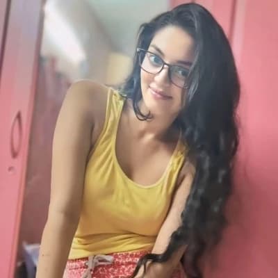 Ayesha Khan thumbnail