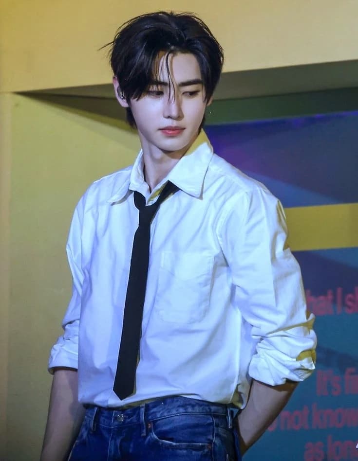 Sunghoon thumbnail