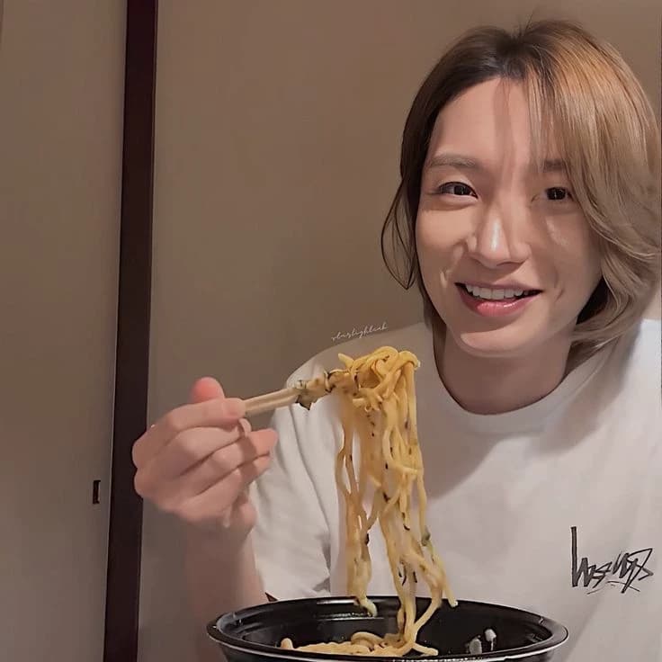 Leeteuk thumbnail