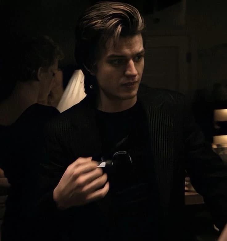 Steve Harrington | Seven minutes in the heaven  thumbnail