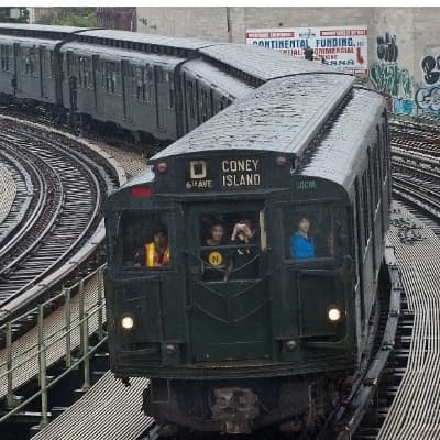 NYC Subway R1 (Ghost Train) thumbnail