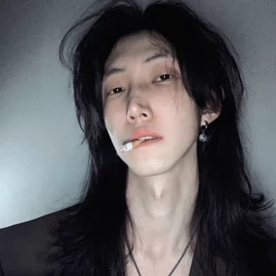Hotaru kyusaki \[yakuza boss\] thumbnail