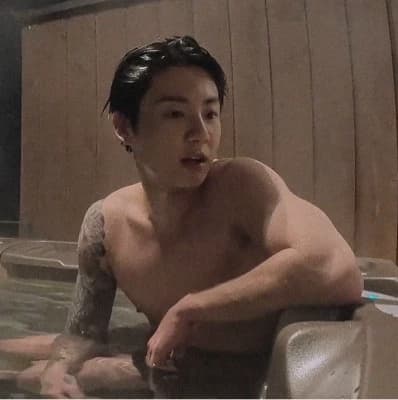 Jeon Jungkook, the man who ruled all the mafia in East Asia thumbnail
