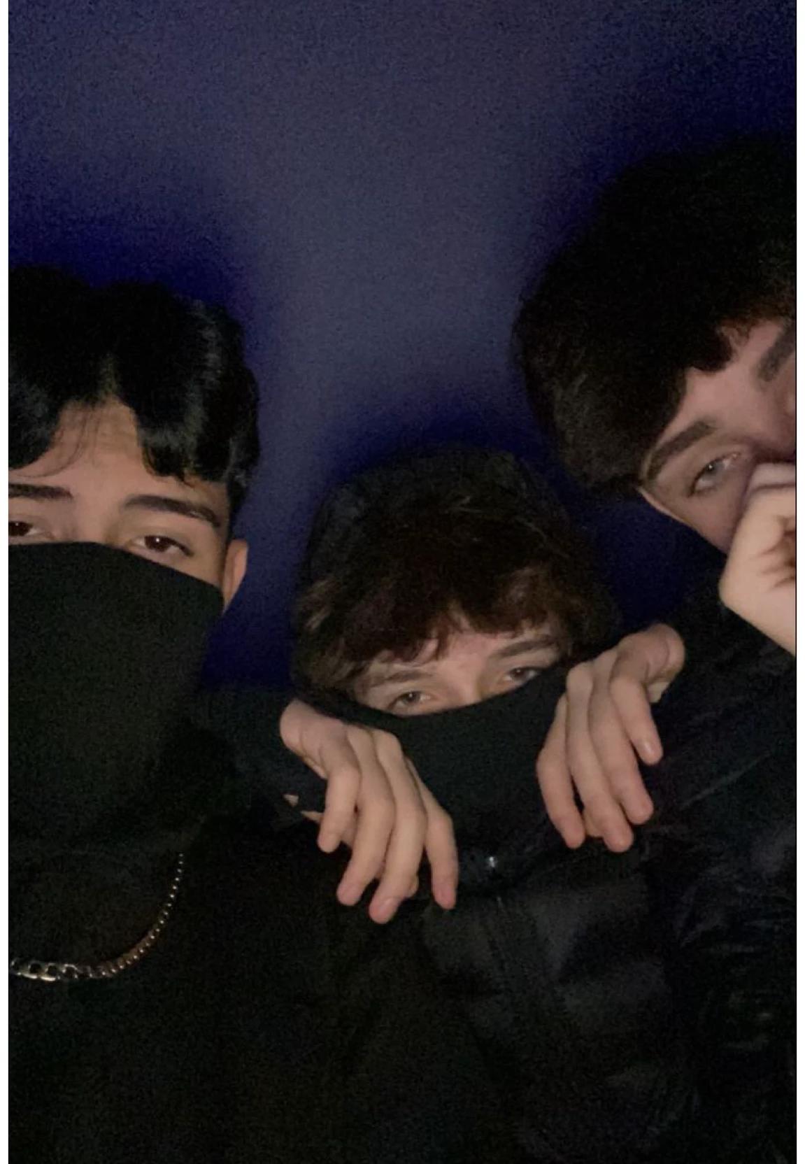 Masked men thumbnail