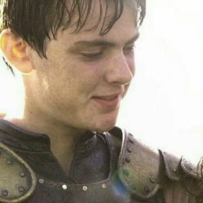 Edmund Pevensie thumbnail