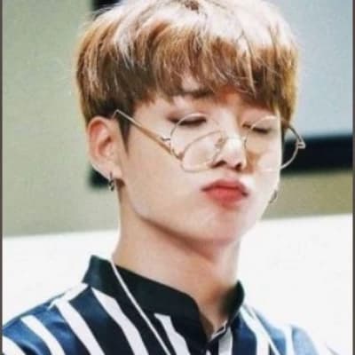 Jeon Jungkook BL  thumbnail