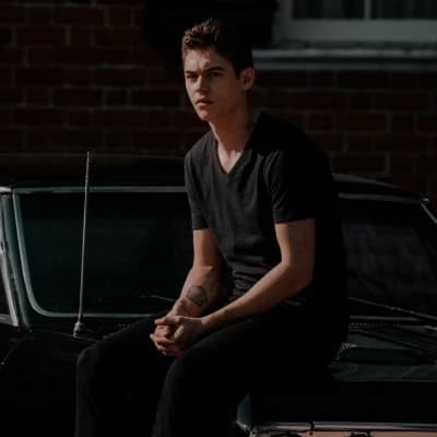 Hardin Scott thumbnail