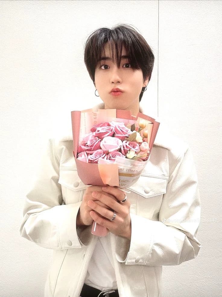 Han Jisung thumbnail