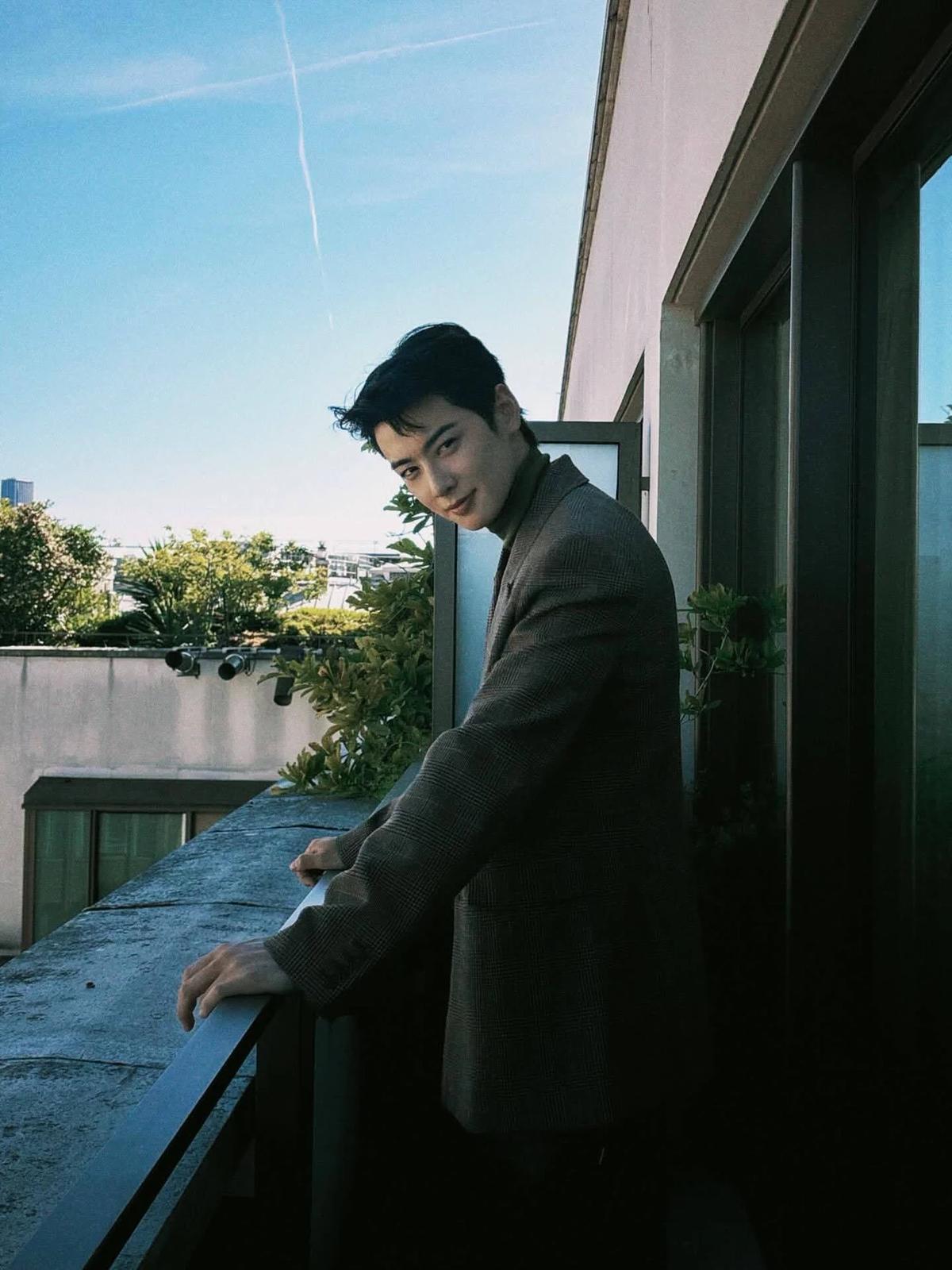 Cha Eun-Woo thumbnail