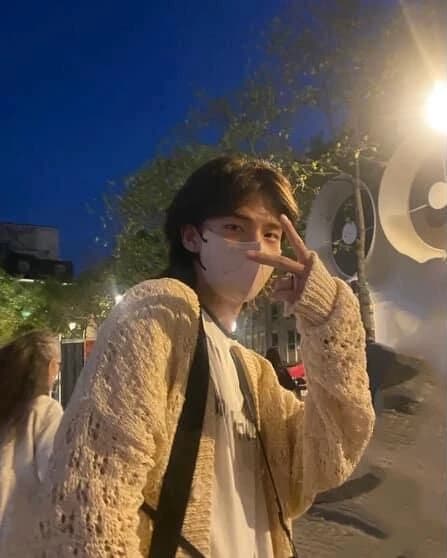 hyunjin thumbnail
