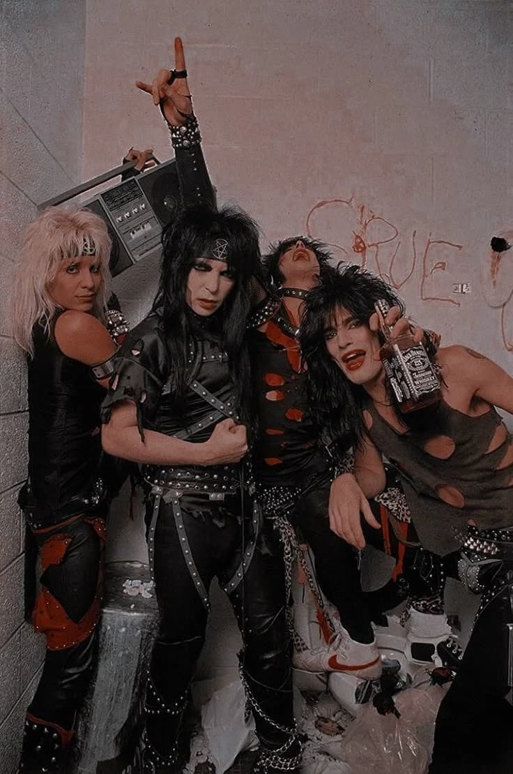 Mötley Crüe! thumbnail