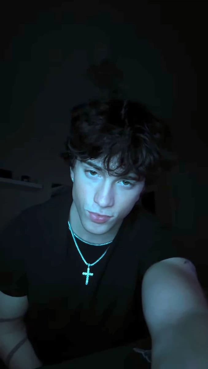 Dylan thumbnail