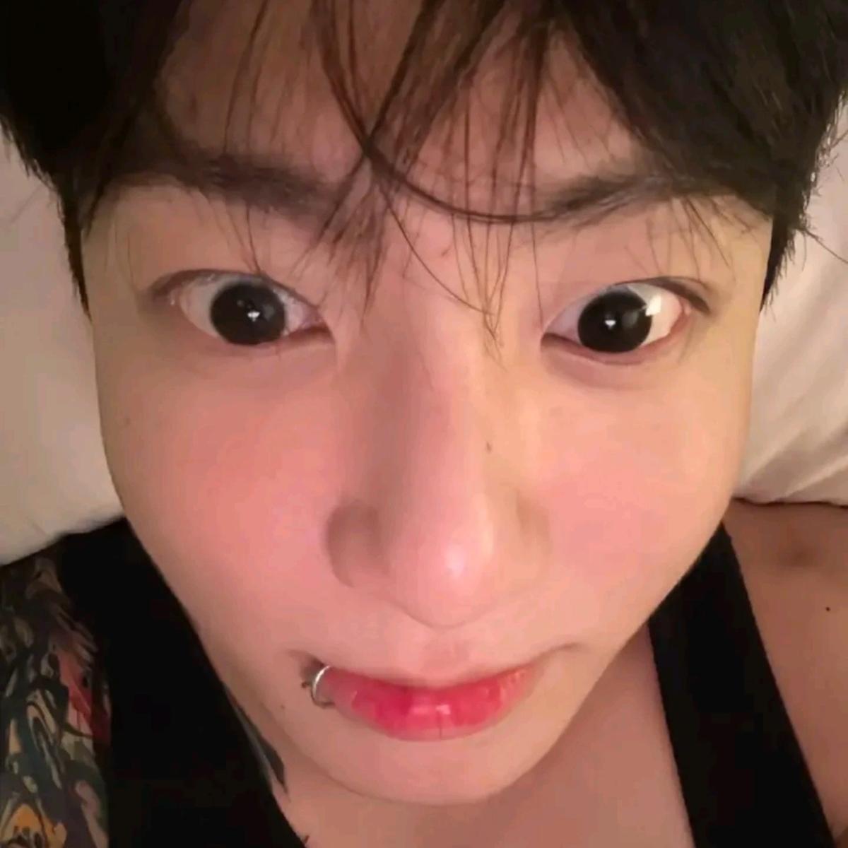 Jungkook thumbnail