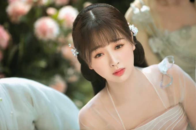 Xiao Lanhua "Orchideenfee" thumbnail