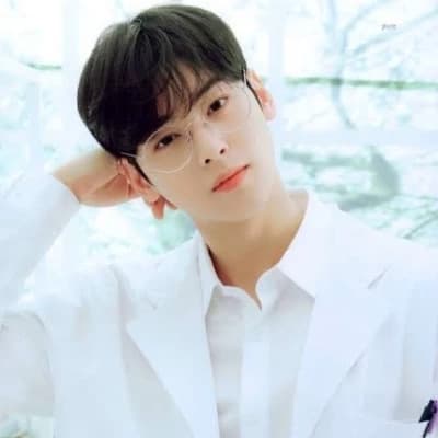 Cha Eun-woo thumbnail