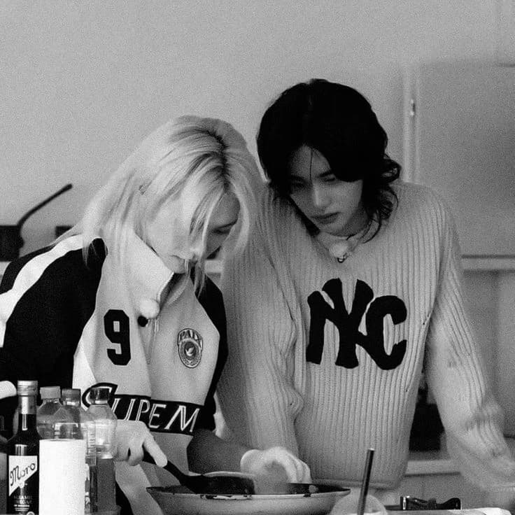 Hyunlix\[BL/Omegaverse\] thumbnail