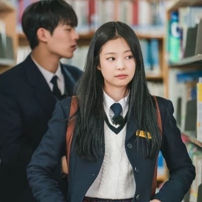 Jennie thumbnail