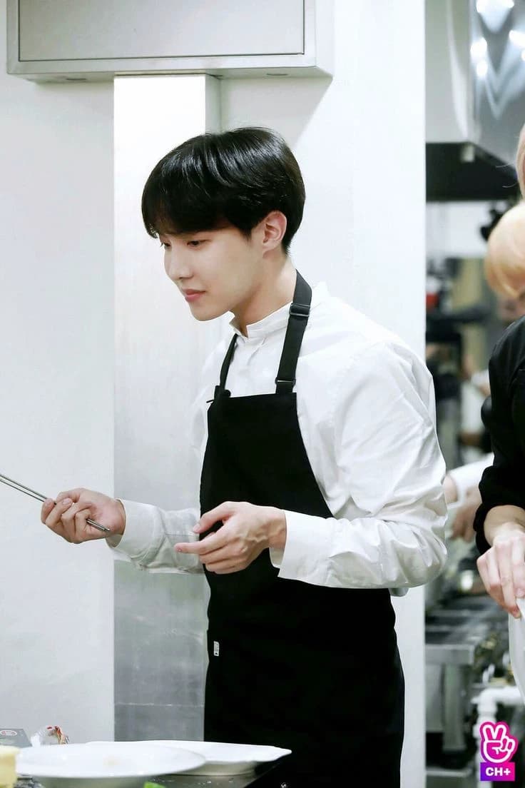Hoseok thumbnail