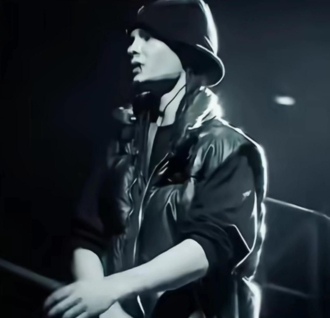 Tom kaulitz thumbnail