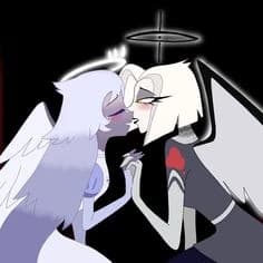 You×Lute×Emily (HH lesbian throuple) thumbnail