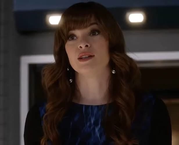 Caitlin Snow thumbnail