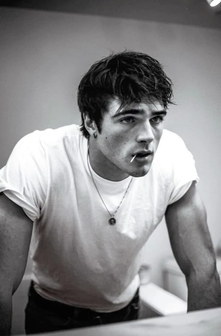 jacob elordi thumbnail