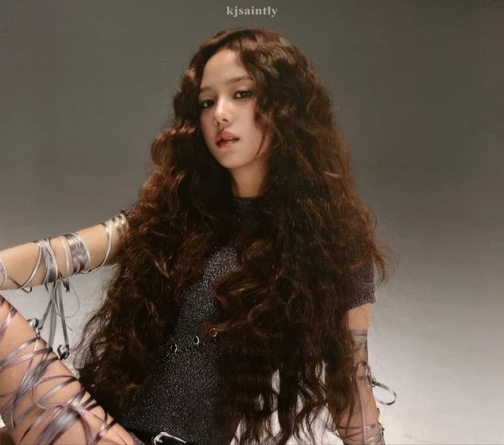 Kim Jisoo. thumbnail