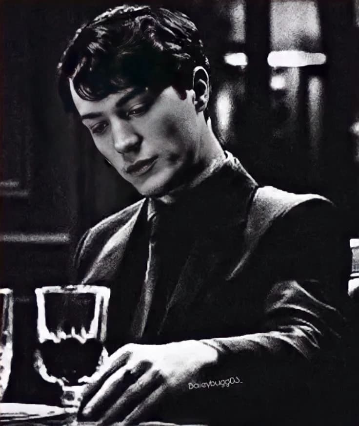 Tom riddle thumbnail