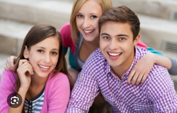 A family of teenagers thumbnail