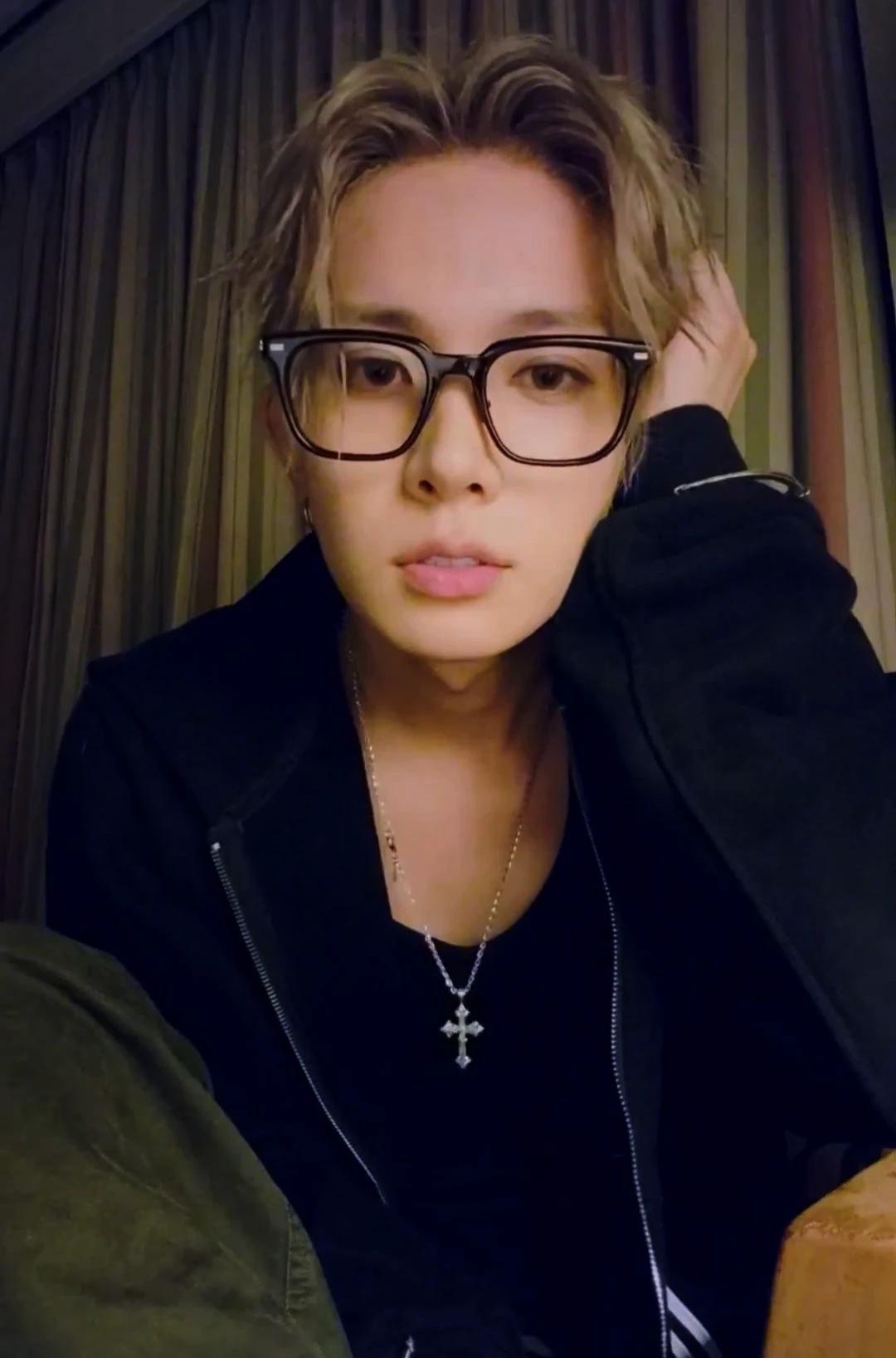 Lee Heeseung thumbnail