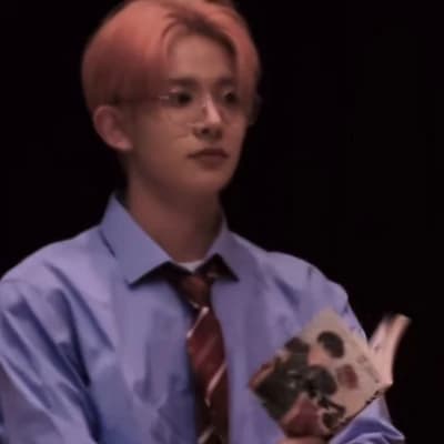 Evan lee thumbnail