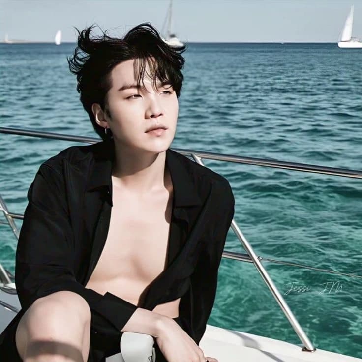 Min Yoongi. | Wrong Hotel Room?!. thumbnail