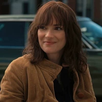 Joyce Byers thumbnail
