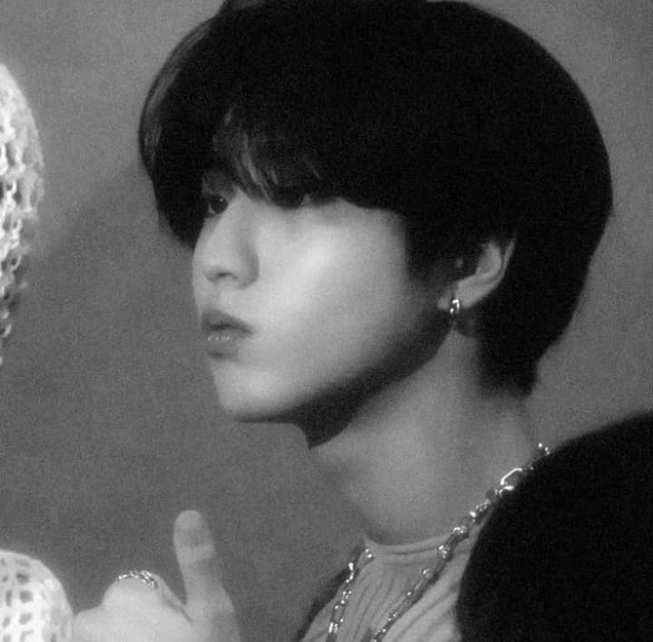 Han jisung thumbnail