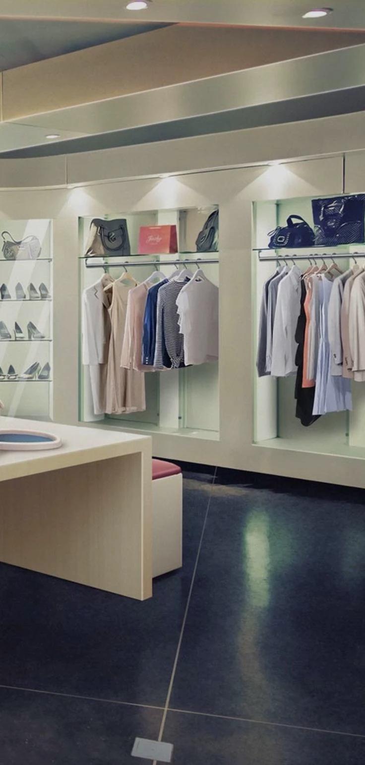 Women's Clothing

Store thumbnail